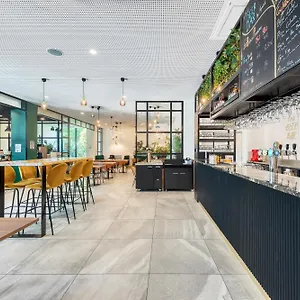Hotel Kyriad Lyon Ouest
