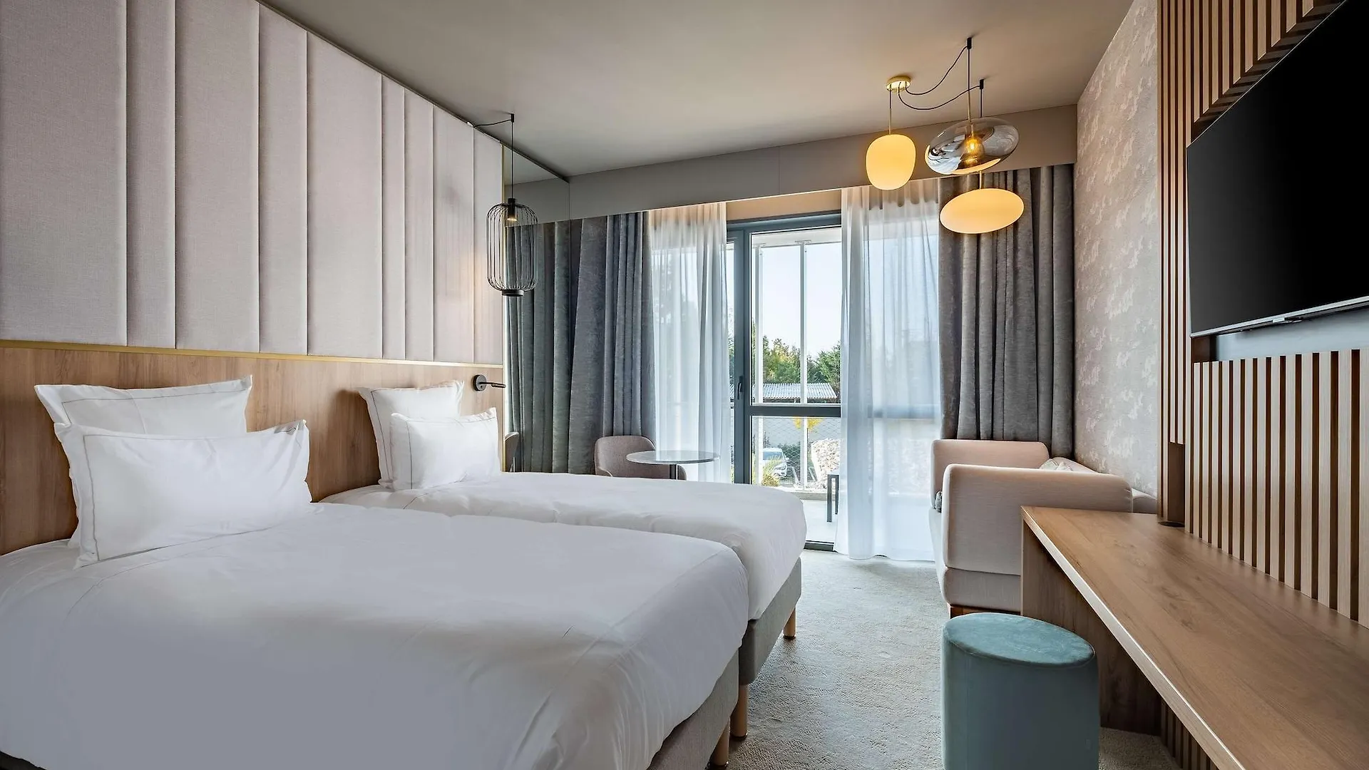 ****  Hotel Golden Tulip Lyon Ouest Techlid Limonest Francia